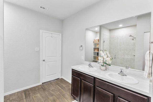 16974 Rich Pines Drive, Conroe, TX 77302