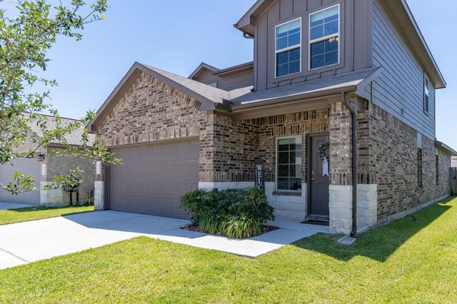 16974 Rich Pines Drive, Conroe, TX 77302