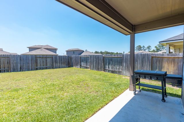 16974 Rich Pines Drive, Conroe, TX 77302