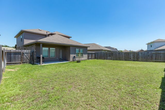 16974 Rich Pines Drive, Conroe, TX 77302