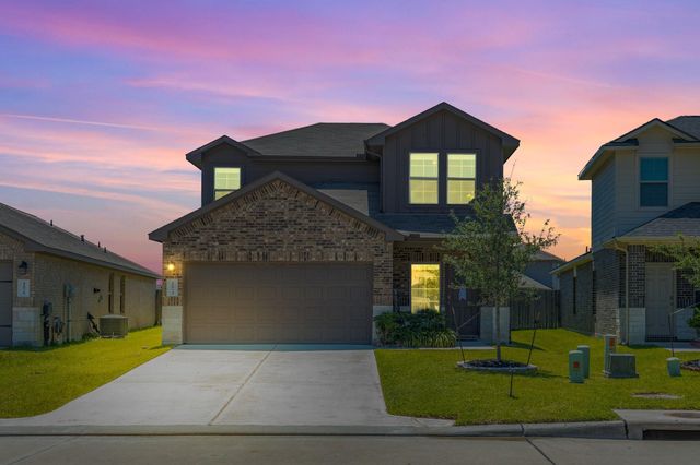 16974 Rich Pines Drive, Conroe, TX 77302