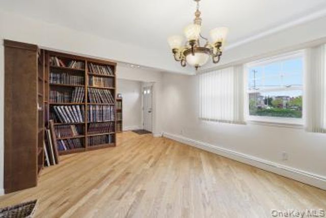 101 E Olive Street, Long Beach, NY 11561