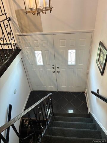 101 E Olive Street, Long Beach, NY 11561