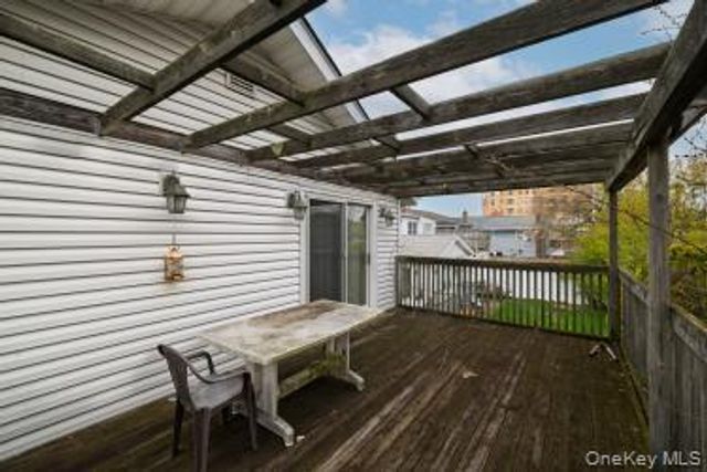 101 E Olive Street, Long Beach, NY 11561