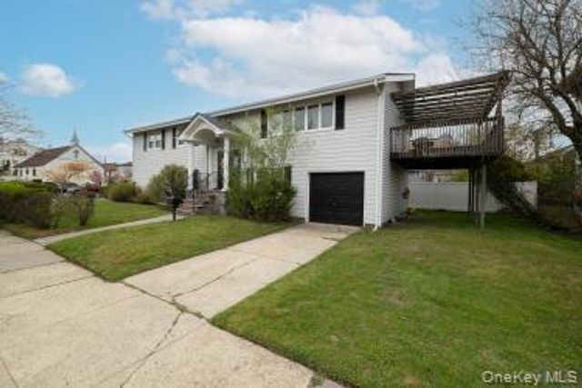 101 E Olive Street, Long Beach, NY 11561