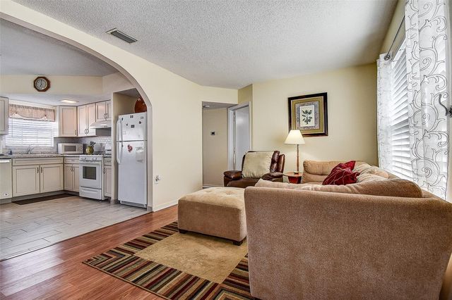 7729 39TH TERRACE N, St Petersburg, FL 33709