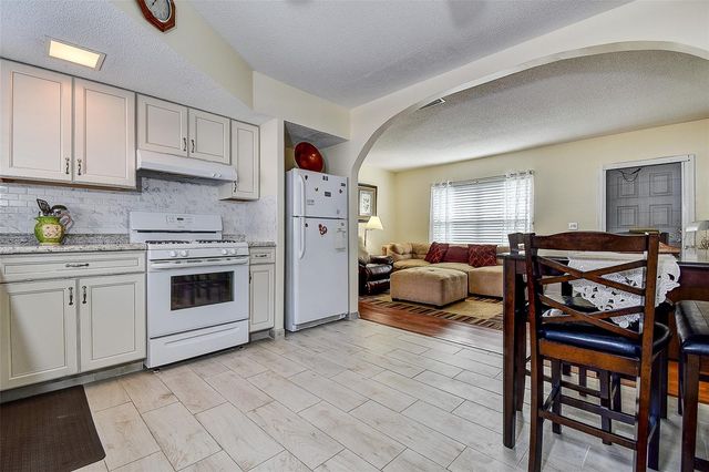 7729 39TH TERRACE N, St Petersburg, FL 33709