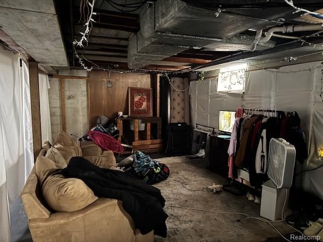 15018 Tacoma Street, Detroit, MI 48205