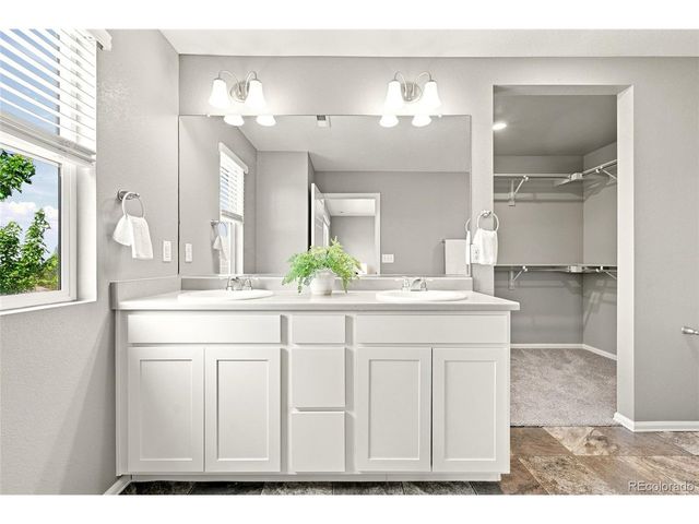6682 Longpark Dr, Parker, CO 80138