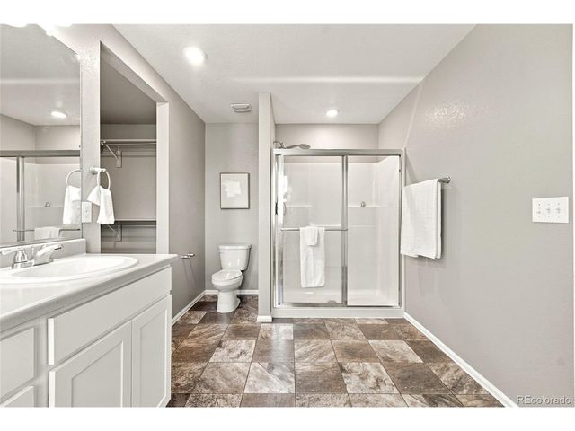 6682 Longpark Dr, Parker, CO 80138