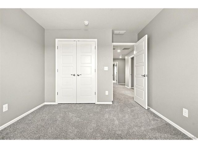 6682 Longpark Dr, Parker, CO 80138
