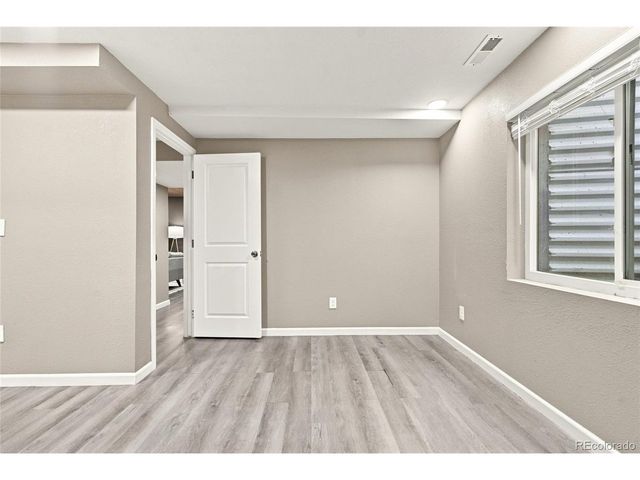 6682 Longpark Dr, Parker, CO 80138