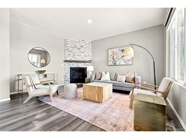 6682 Longpark Dr, Parker, CO 80138