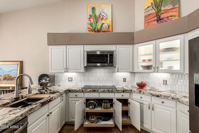 2045 E CATHEDRAL ROCK Drive, Phoenix, AZ 85048