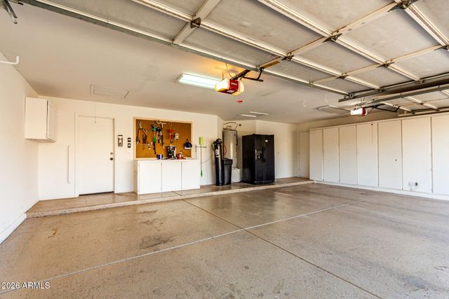 2045 E CATHEDRAL ROCK Drive, Phoenix, AZ 85048