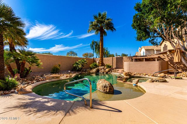 2045 E CATHEDRAL ROCK Drive, Phoenix, AZ 85048