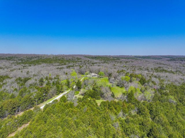 19769 Cr 270, Wheatland, MO 65779