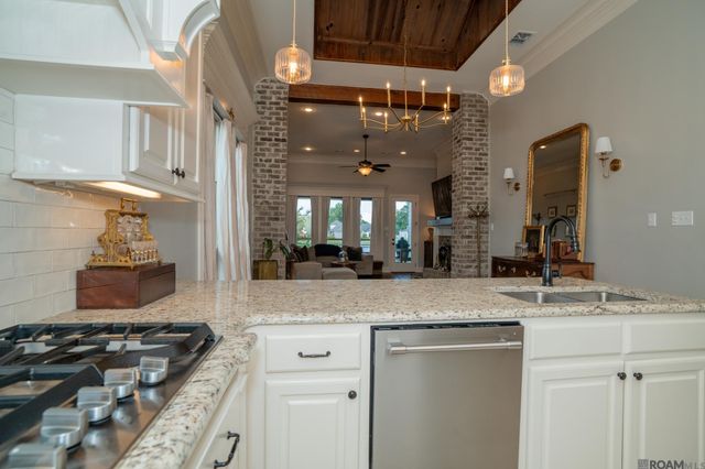 16312 Fort Jackson St, Prairieville, LA 70769