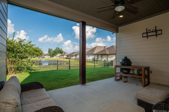 16312 Fort Jackson St, Prairieville, LA 70769