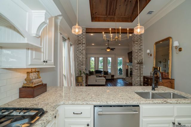16312 Fort Jackson St, Prairieville, LA 70769
