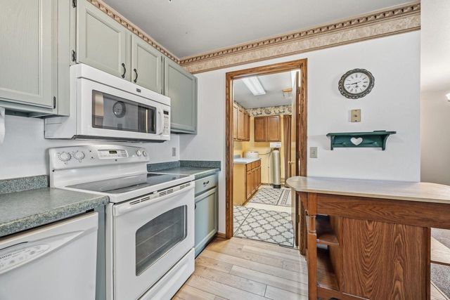 410 Lawn Street, Cambridge, WI 53523