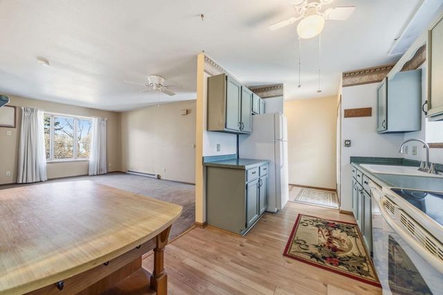 410 Lawn Street, Cambridge, WI 53523