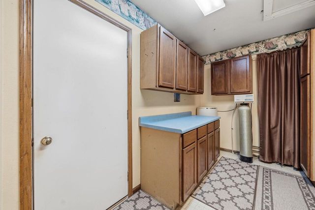 410 Lawn Street, Cambridge, WI 53523