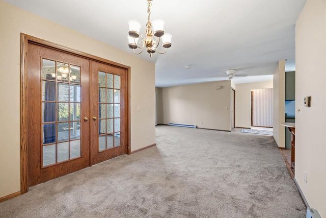 410 Lawn Street, Cambridge, WI 53523