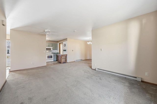 410 Lawn Street, Cambridge, WI 53523