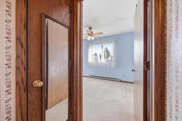 410 Lawn Street, Cambridge, WI 53523