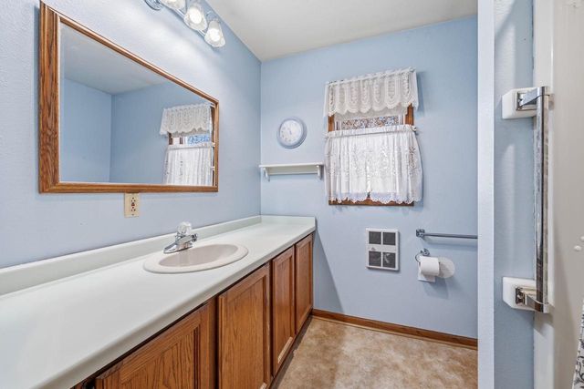 410 Lawn Street, Cambridge, WI 53523