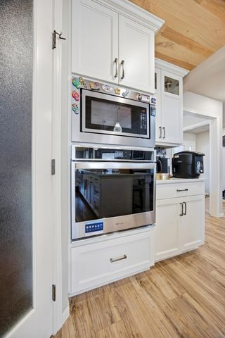 3665 Valley View Drive S, Fargo, ND 58104