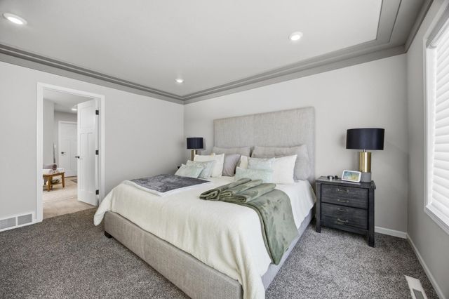 3665 Valley View Drive S, Fargo, ND 58104