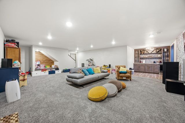 3665 Valley View Drive S, Fargo, ND 58104