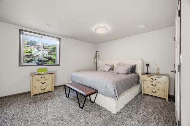 3665 Valley View Drive S, Fargo, ND 58104