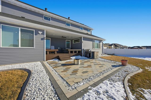 3665 Valley View Drive S, Fargo, ND 58104