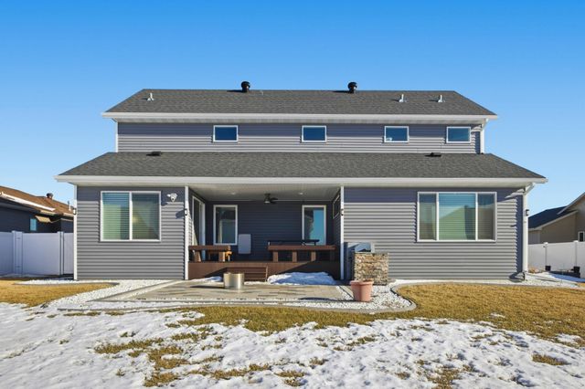 3665 Valley View Drive S, Fargo, ND 58104