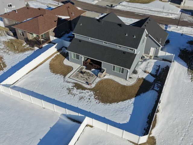 3665 Valley View Drive S, Fargo, ND 58104