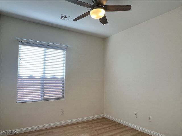 10524 Isola Bella Street, Las Vegas, NV 89141