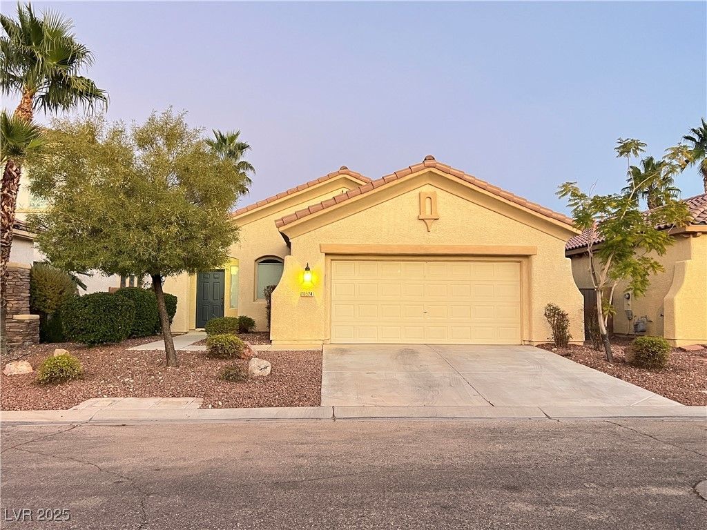 10524 Isola Bella Street, Las Vegas, NV 89141