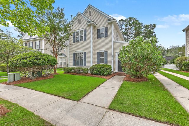 1744 Alan Brooke Drive, Mount Pleasant, SC 29466