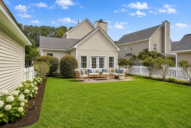 1744 Alan Brooke Drive, Mount Pleasant, SC 29466