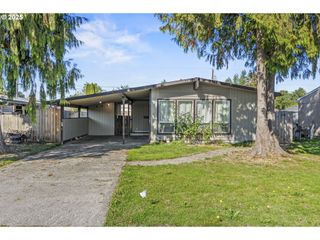 273 29TH Ave, Longview, WA 98632