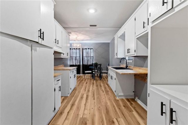 212 Mignionette Avenue, Saraland, AL 36571