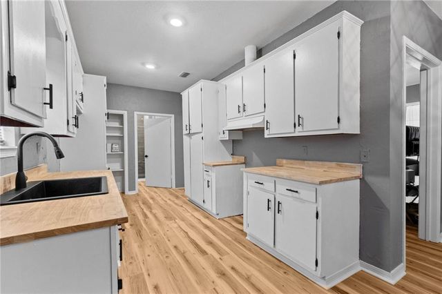 212 Mignionette Avenue, Saraland, AL 36571