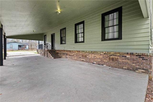 212 Mignionette Avenue, Saraland, AL 36571