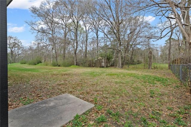 212 Mignionette Avenue, Saraland, AL 36571