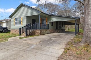 212 Mignionette Avenue, Saraland, AL 36571