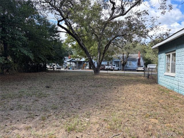 402 Johnson Street, Selma, AL 36701