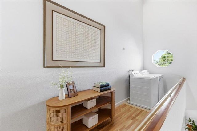 21075 Greenleaf Drive, Cupertino, CA 95014